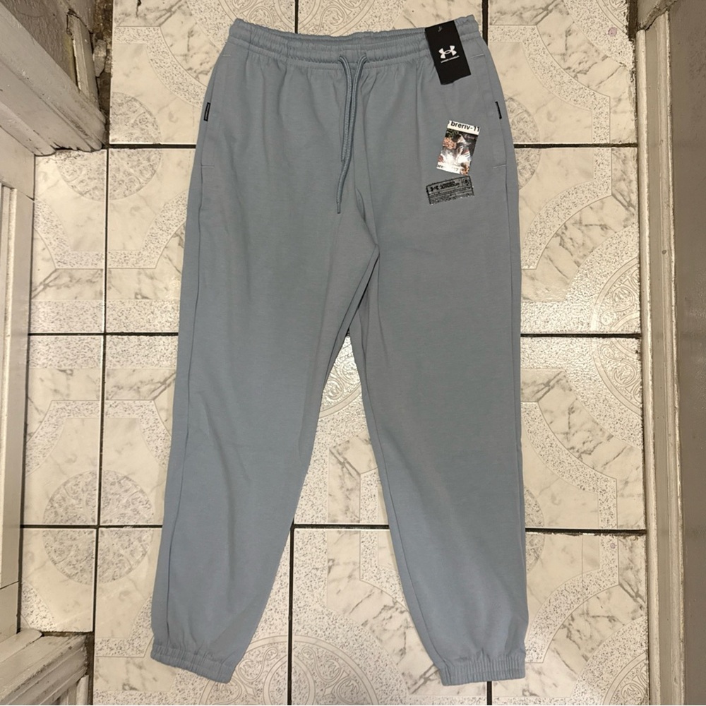 New Under Armour Summit Knit Grey Joggers Men’s Size L